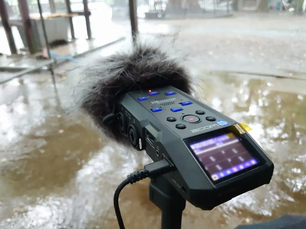 【雨音ASMR】ギャルと浴衣と、雨宿り。【睡眠導入】_11