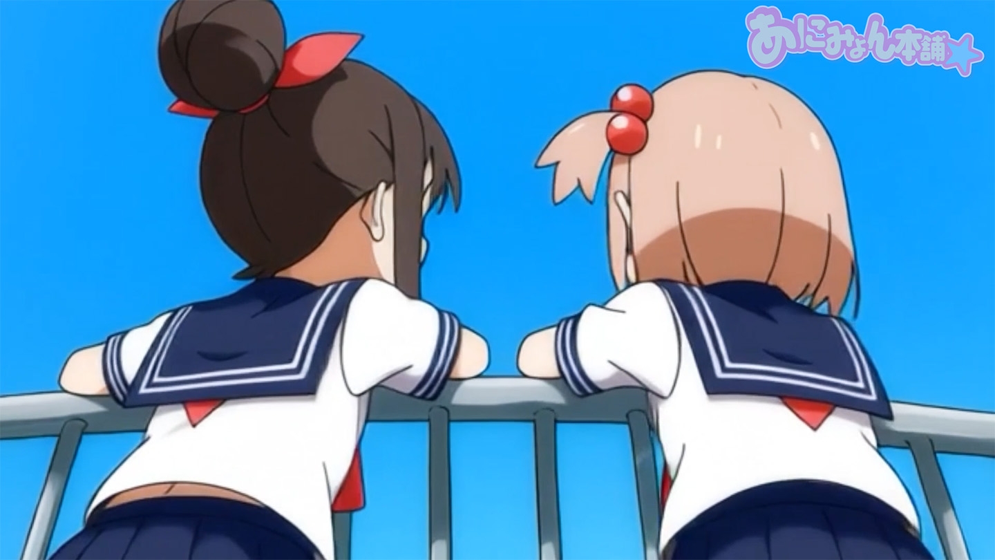 【フルボイスアニメ】サッカー応援中にえっちな風でパンチラしちゃってる女の子たちΣ('◉⌓◉’) 画像8