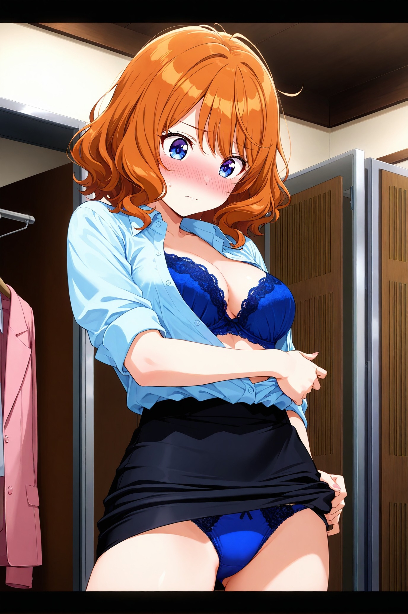 潜入女子更衣室 OLさん生着替え中_5