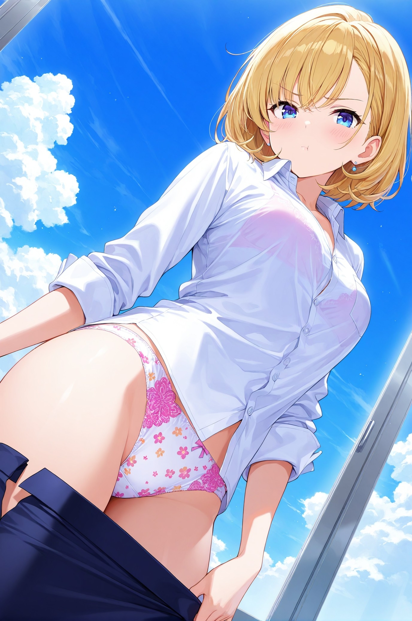 潜入女子更衣室 OLさん生着替え中_7