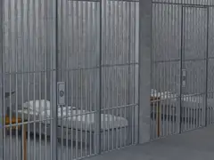 とある女子地下収容所の一コマ