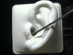 【声なし】ステンレス製の耳かきで高速耳かき / SR3D [umino ASMR]