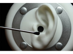 ステンレス製耳かきでゆっくり耳かき / 3Dio [umino ASMR]